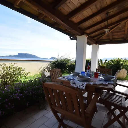 Mary In Golfo Aranci, Sardegna Vista Mare A C Villa Golfo Aranci