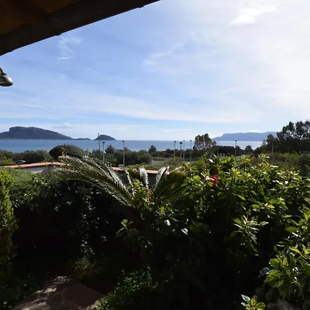 Mary In Golfo Aranci, Sardegna Vista Mare A C Villa