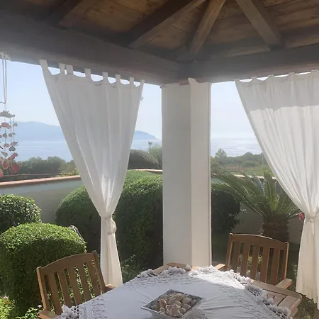 Mary In Golfo Aranci, Sardegna Vista Mare A C Villa